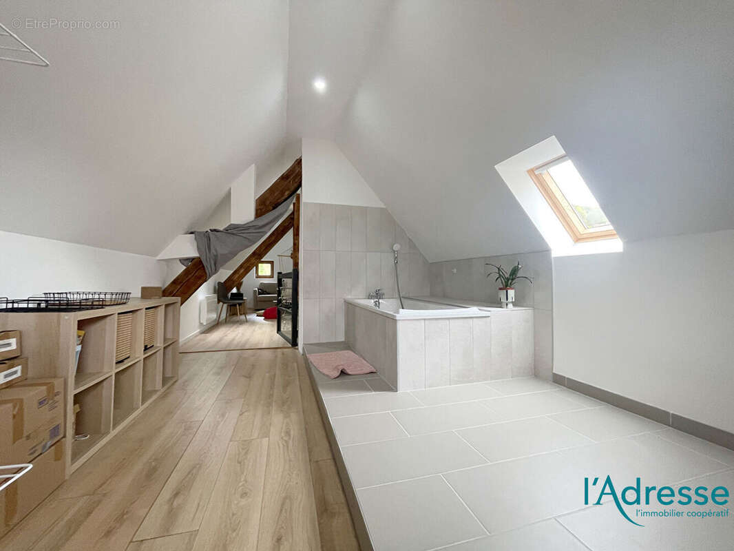 Appartement à HUSSEREN-LES-CHATEAUX