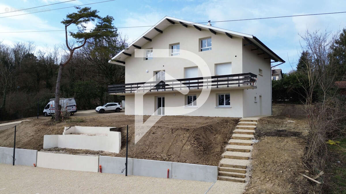 Appartement à BELIGNEUX