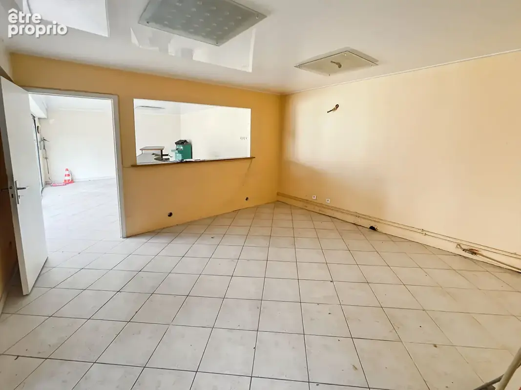 Local commercial 43m² à melun - photo 2