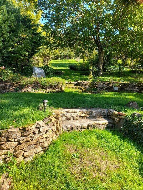 Maison à MONTGIVRAY