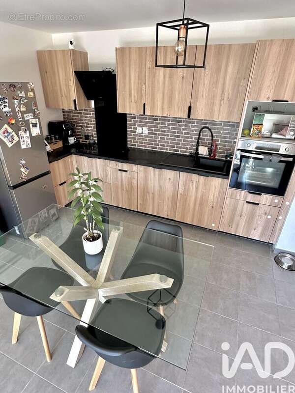 Photo 2 - Appartement à MARIGNANE