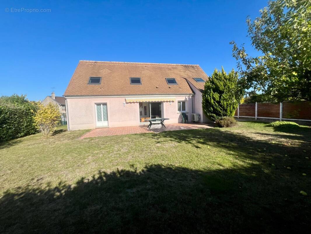 Maison à MARCOUSSIS