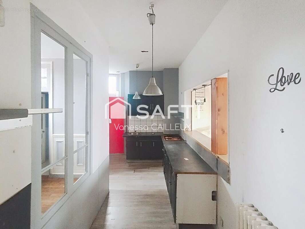 Maison 190 m² à La Fere  - photo 4