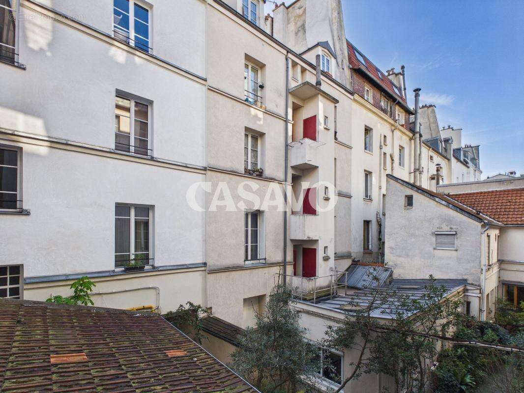 Appartement à PARIS-11E