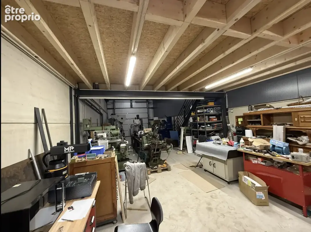 Hangar / Entrepôt récent avec terrain - proche de la frontière Luxembourg - photo 3