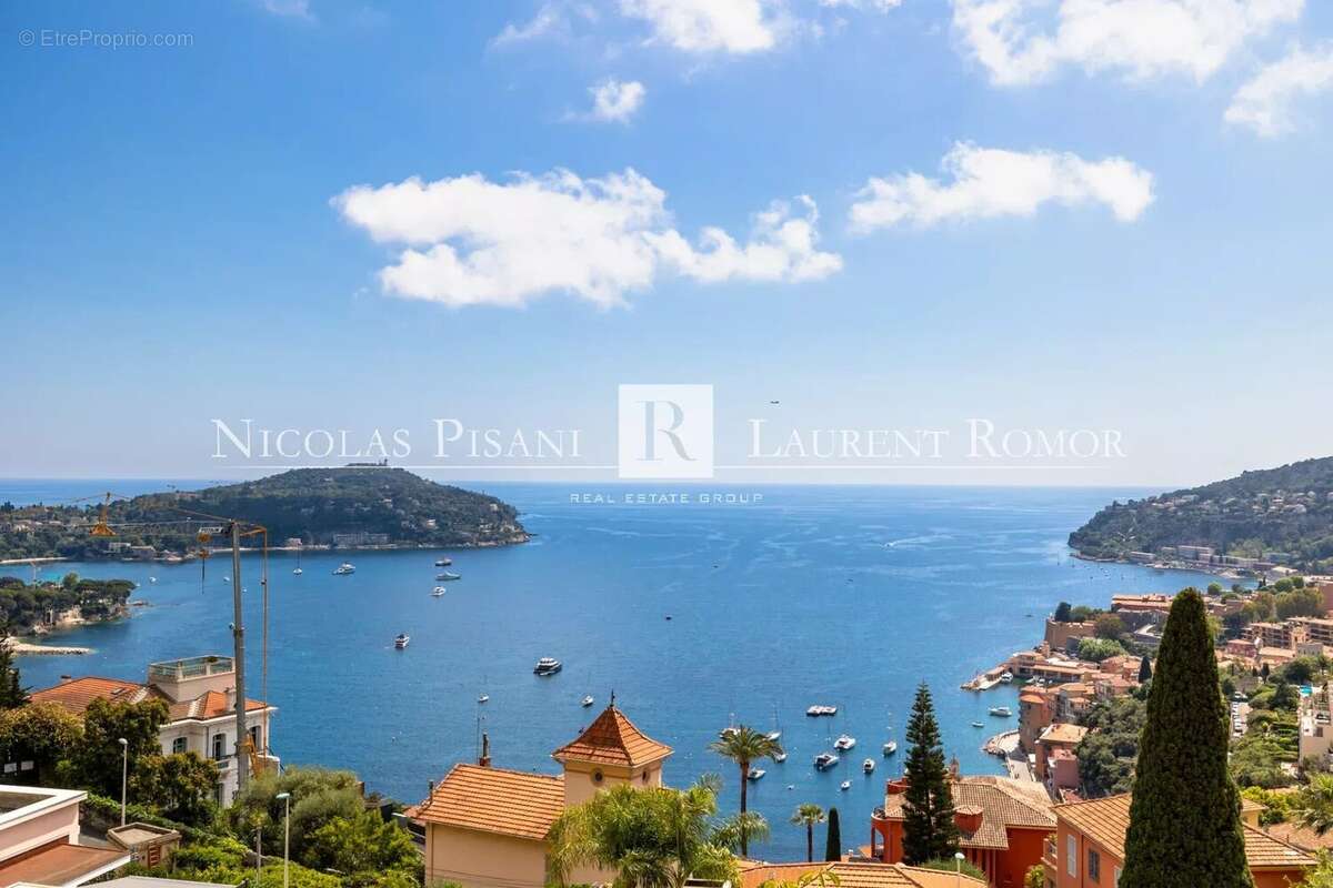 Appartement à VILLEFRANCHE-SUR-MER