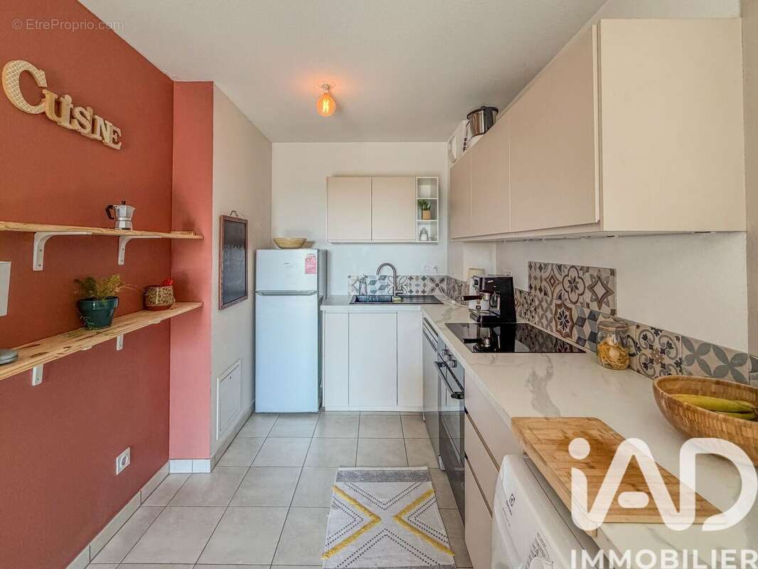 Photo 2 - Appartement à ROQUEBRUNE-SUR-ARGENS