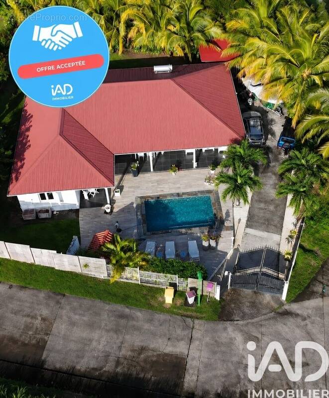 Photo 1 - Maison à LES TROIS-ILETS