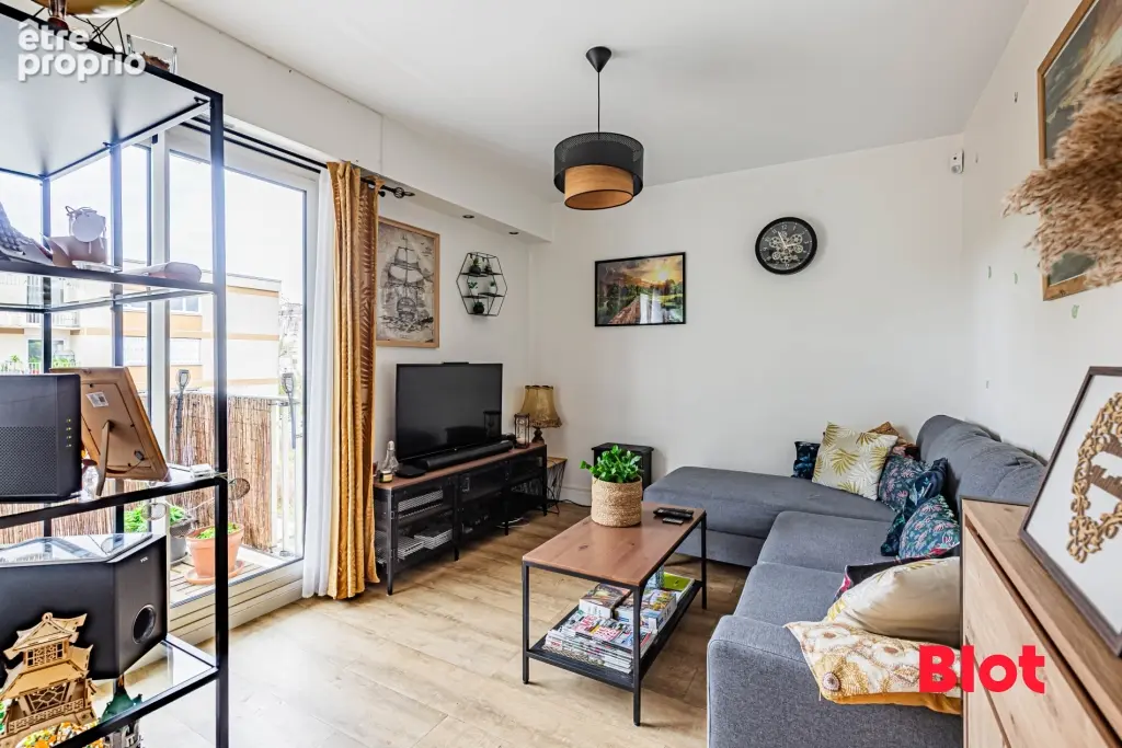 Appartement 4 pièces 77 m² à vendre à Saint-Herblain (44800) - photo 2