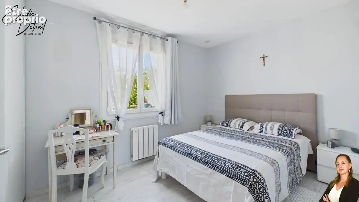 Maison 8 pièces 103 m² à vendre à Sainte-Jamme-Sur-Sarthe (72380) - photo 8