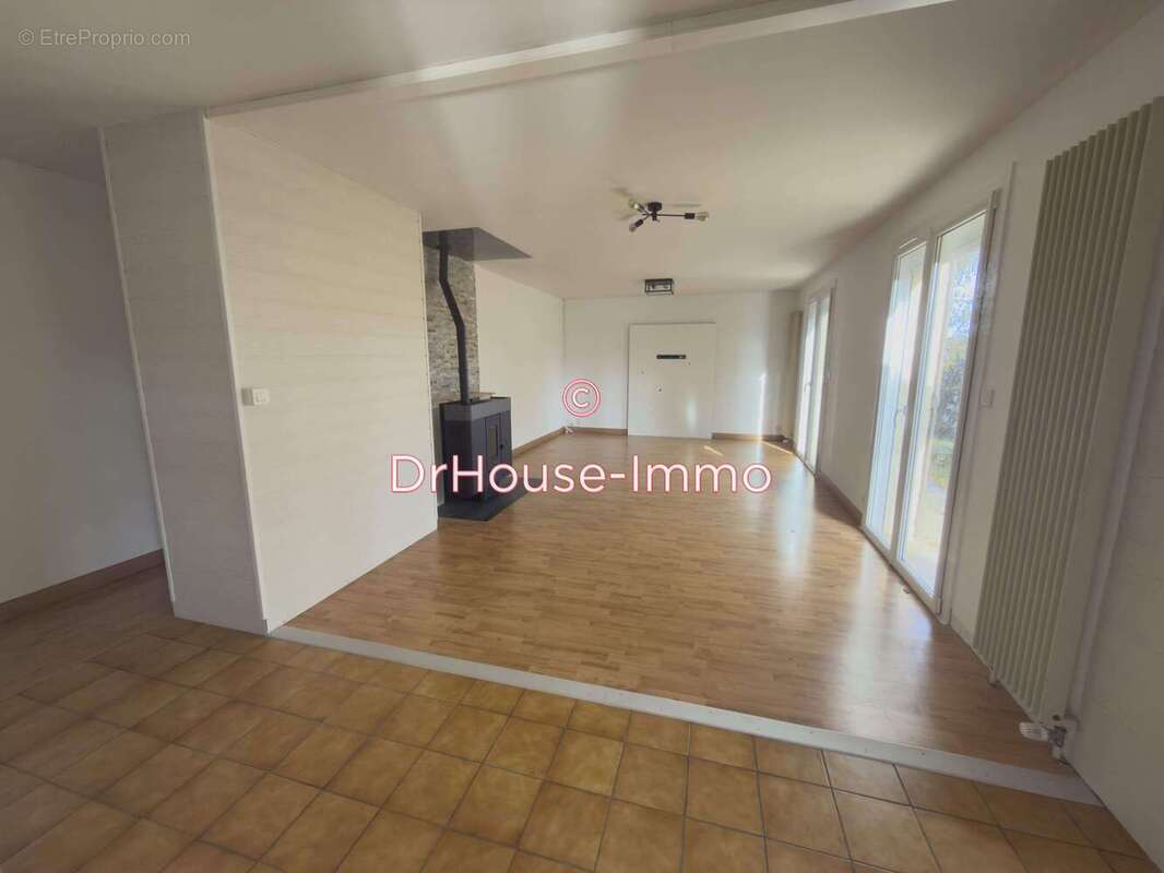 Maison à MIGNALOUX-BEAUVOIR