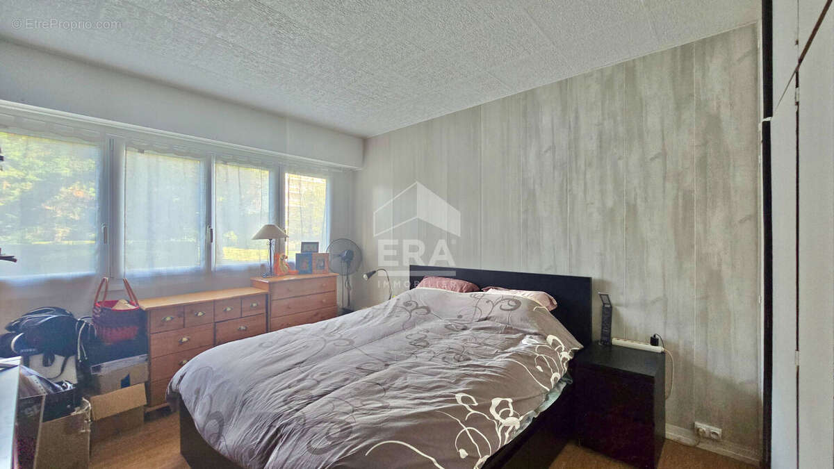 Appartement à THIAIS