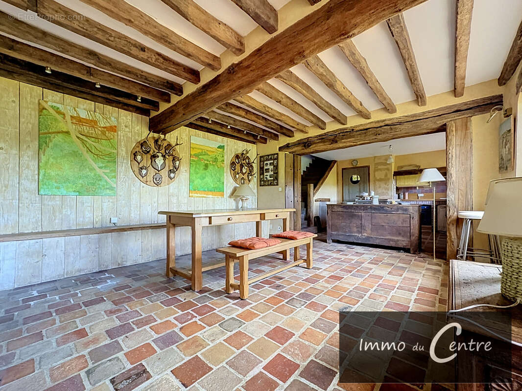 Maison à MONTMIRAIL