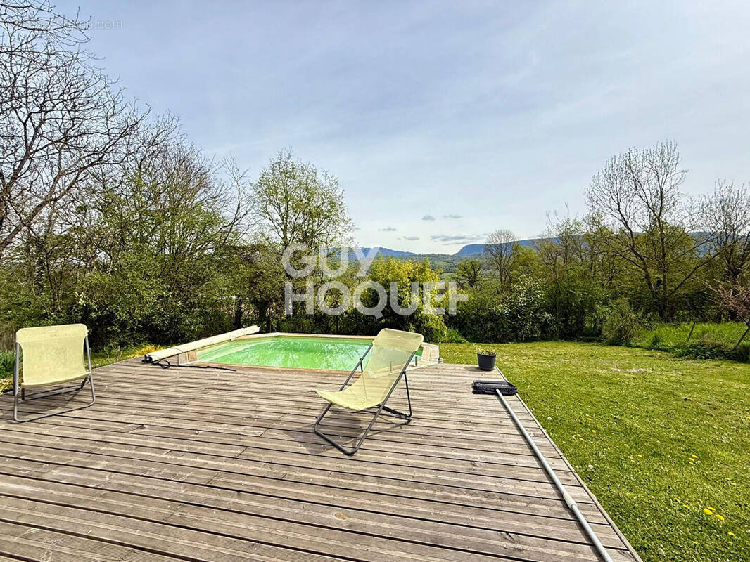 Appartement à ALBENS