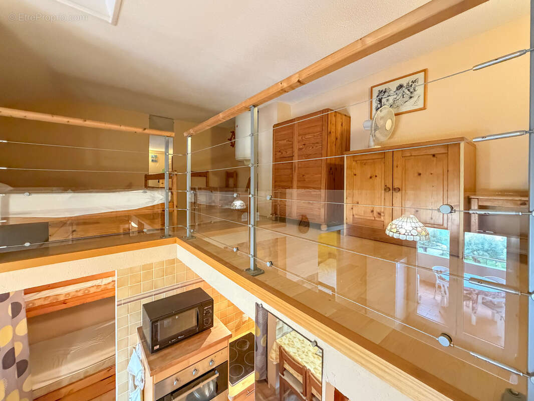 Appartement à LA LONDE-LES-MAURES