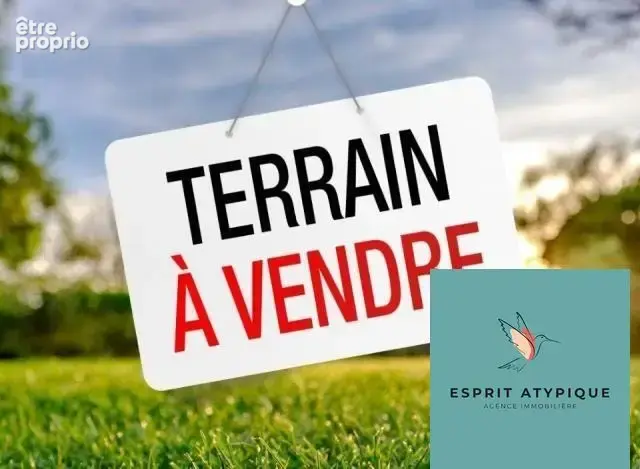 Photo Terrain à Guitres au prix de 55 000€