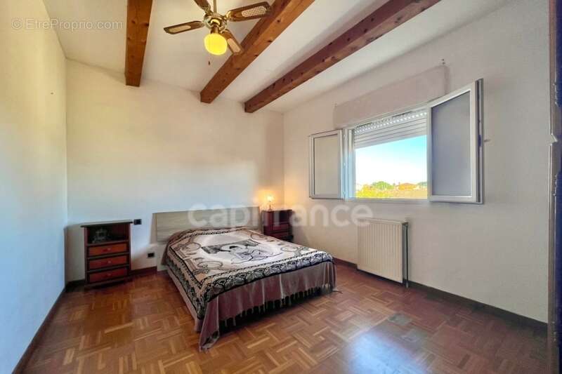 Maison 5 chambres ou 2 appartements T2/T4 + terrain à bâtir en option - photo 14