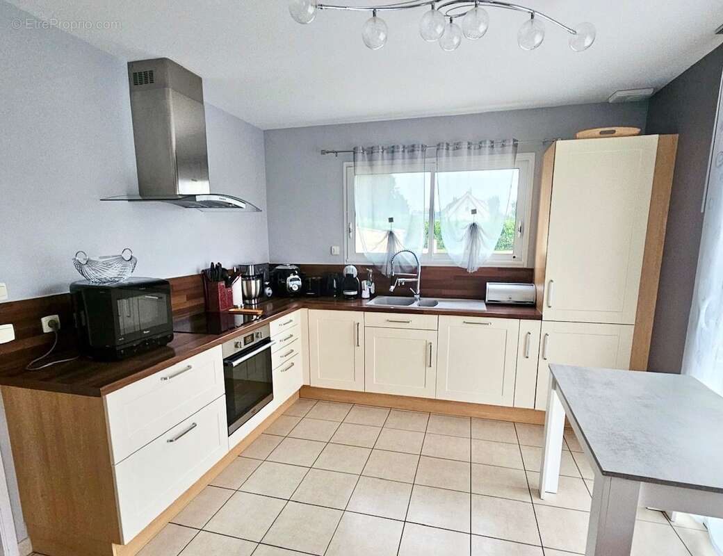 Maison à BORDEAUX-SAINT-CLAIR