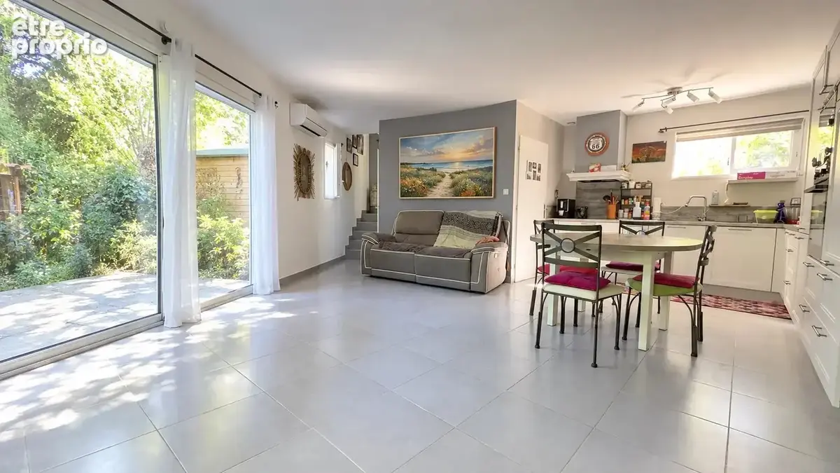 Deux maisons mitoyennes et un appartement avec jardin et garage - photo 26