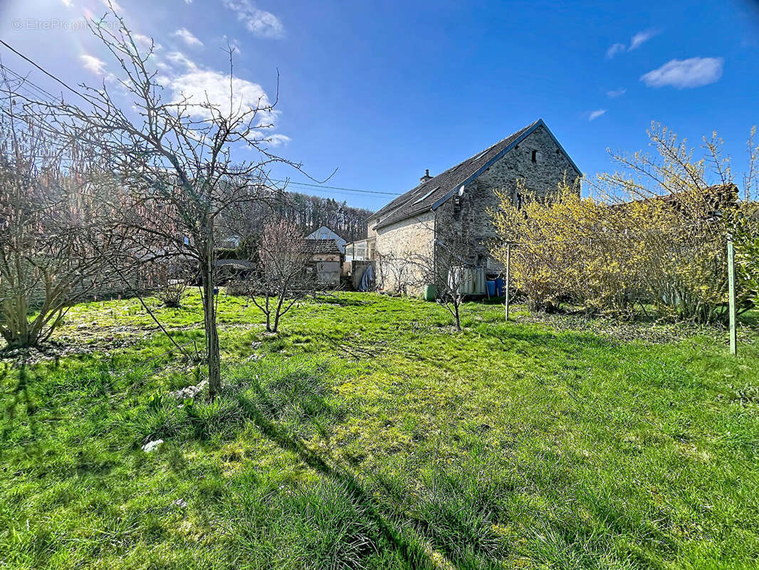 Maison à LERY