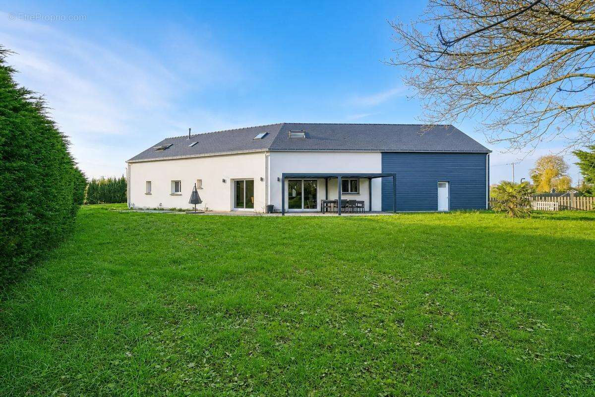 Maison à VARADES