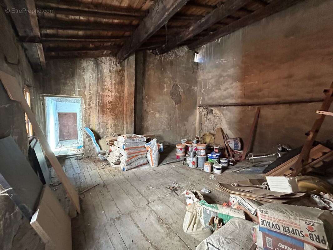 Appartement à ROMANS-SUR-ISERE