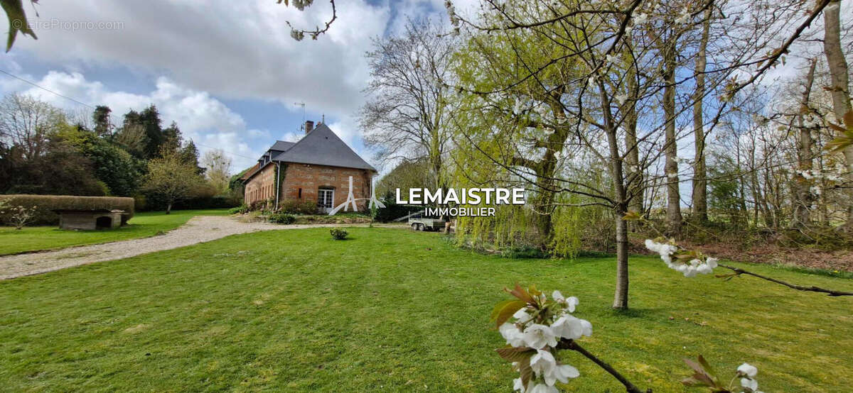 Maison à vendre - Axe Yvetot / Yerville - 232 m² - 6 chambres - Atelier - Terrain de 4 700 m² - photo 14