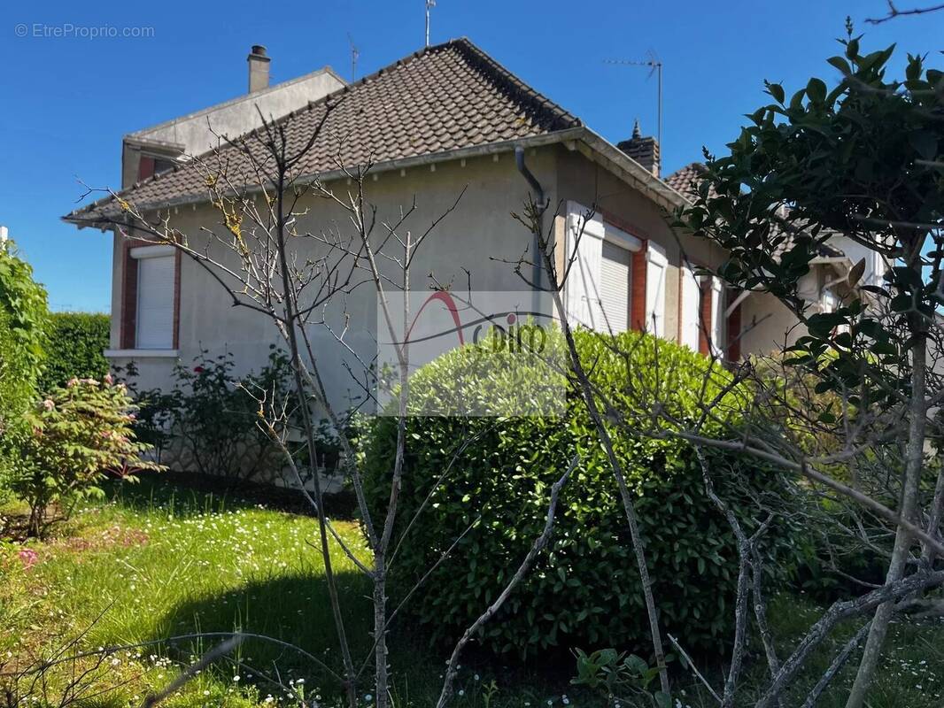 Maison à MELUN