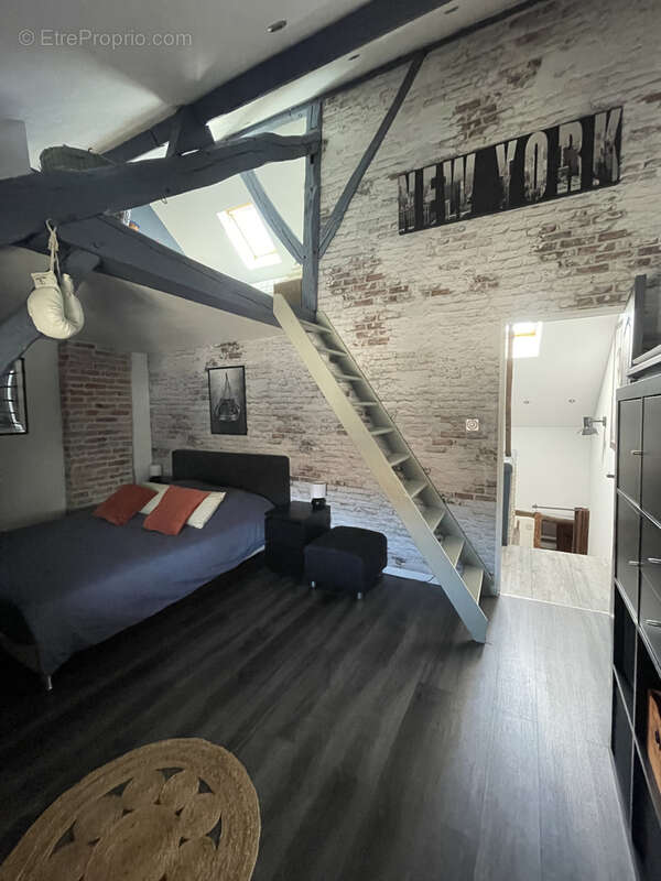 Maison à FRENEUSE