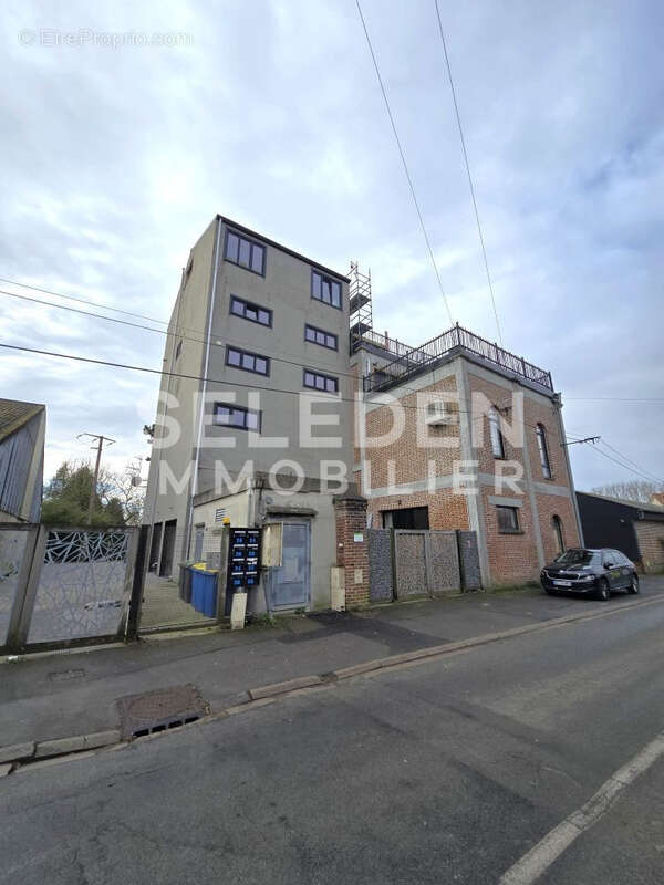 Autre à NEUVILLE-SAINT-VAAST