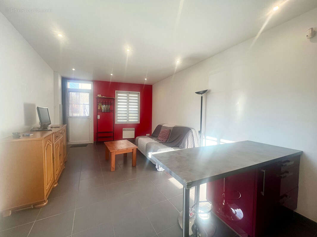 Appartement à GRISY-SUISNES