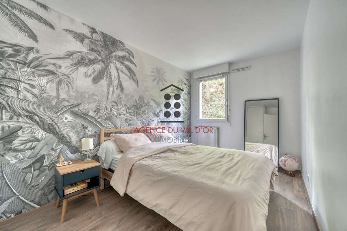 Appartement à SURESNES