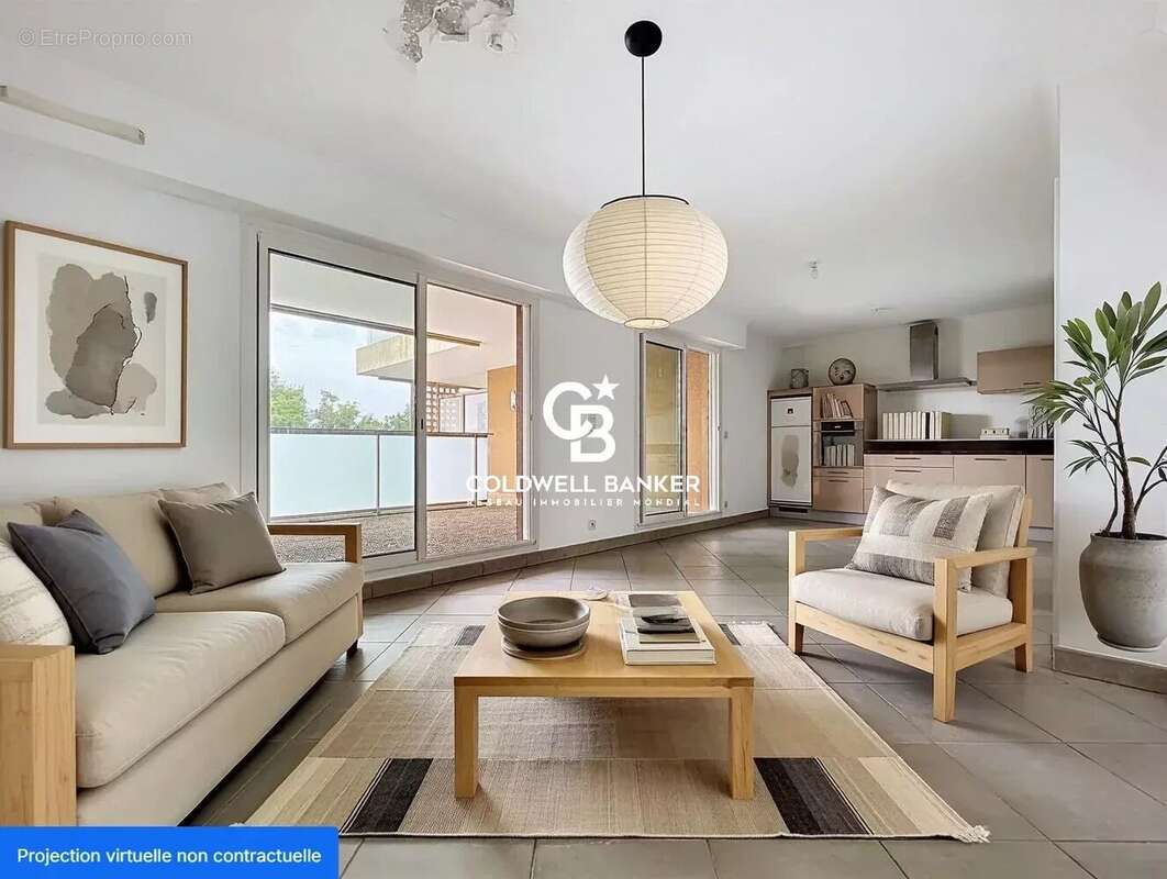 Appartement à FREJUS