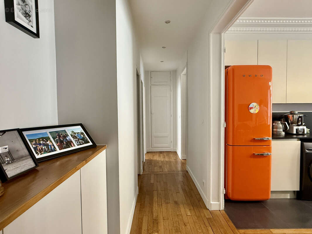 Appartement 67 m² à Paris-16e  - photo 6