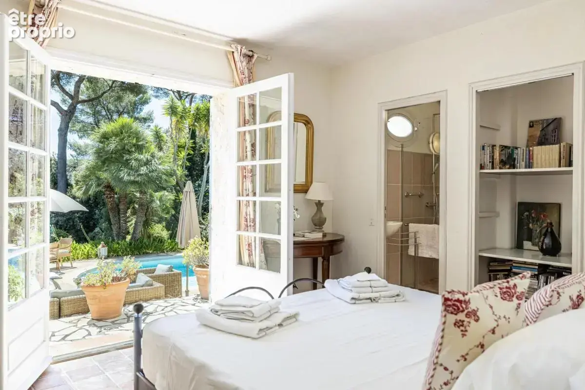 SAINT PAUL DE VENCE, grande maison de charme avec vue époustouflante - photo 11
