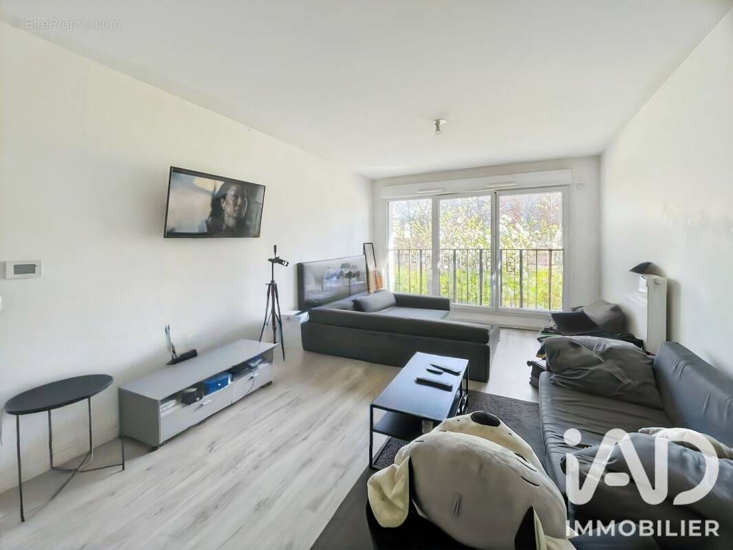 Photo 1 - Appartement à CHELLES