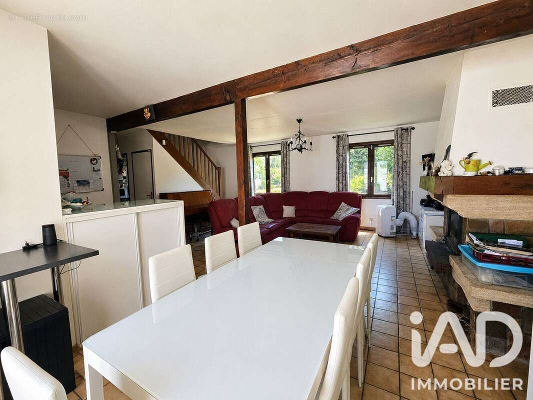 Maison 136 m² à Saint-Michel-Sur-Orge  - photo 4