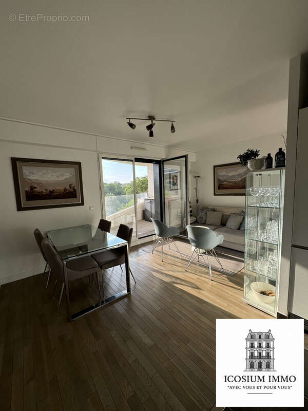 Appartement à ISSY-LES-MOULINEAUX