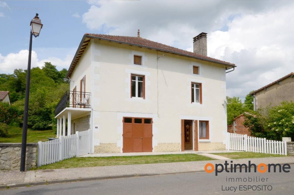 Maison à ALLOUE