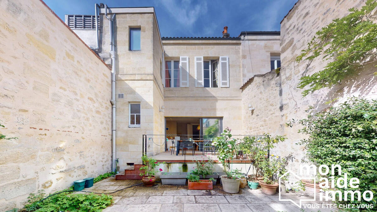 Maison à BORDEAUX