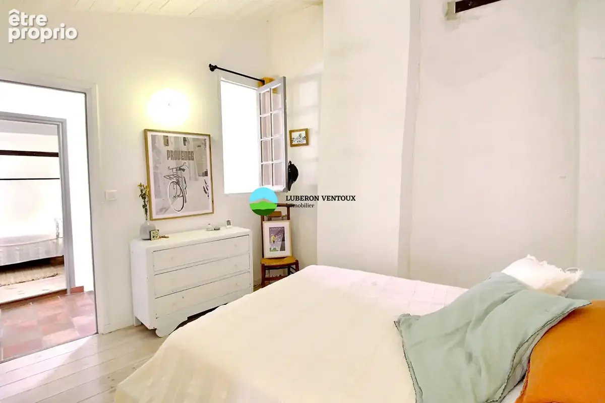 Le Barroux, maison 3 chambres avec cour et bassin. - photo 7