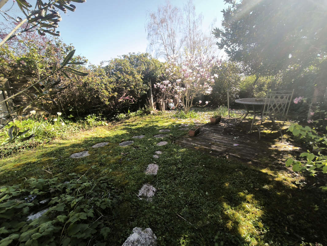 Maison à BALLAN-MIRE