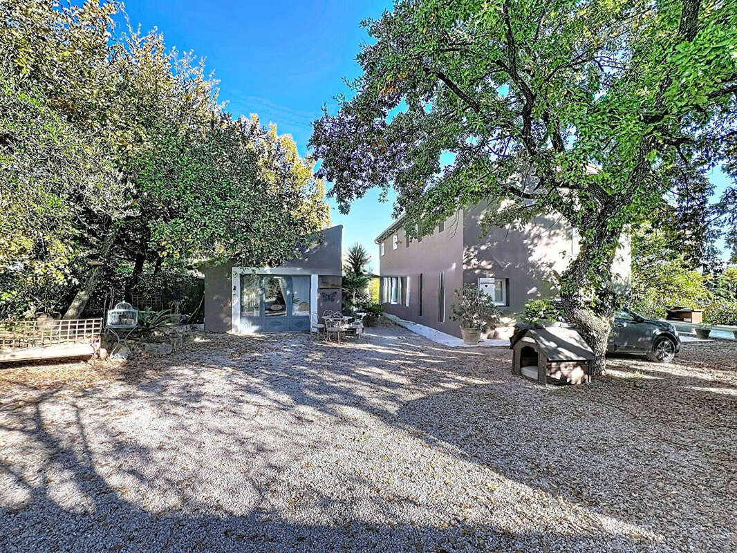 Maison à CALLIAN
