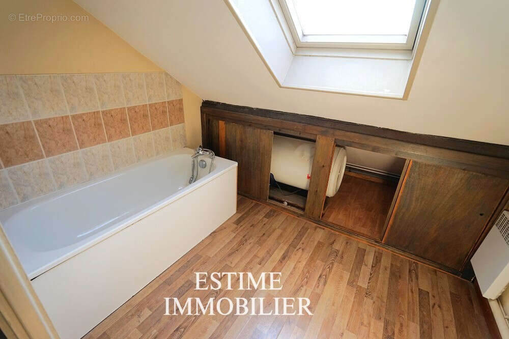 Appartement à MONS-EN-BAROEUL