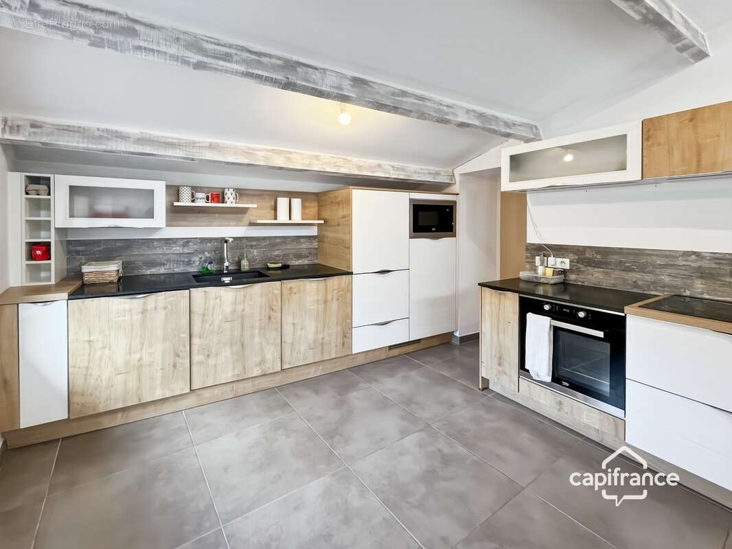 Appartement de charme 4 pièces avec terrasses et vue exceptionnelle à FAYENCE (83) - photo 6