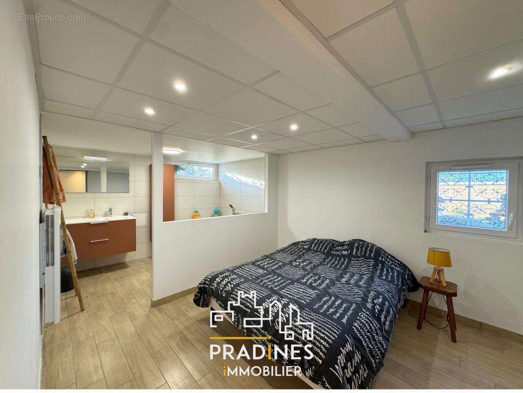 Maison à SAINT-ANDEOL-LE-CHATEAU