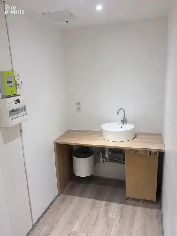 Lunel-viel   local commercial 34 m2 avec vitrine   vendu loué   rentabilité 6,63 % - photo 5