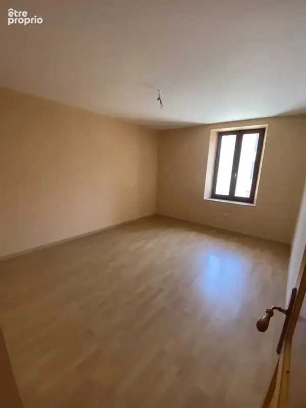 Appartement T3 de 95 m² avec terrasse et comble aménageable - photo 7