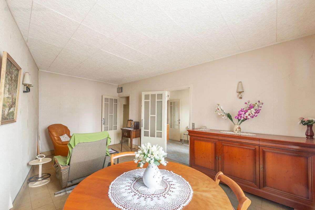 Maison à PIERREFONDS