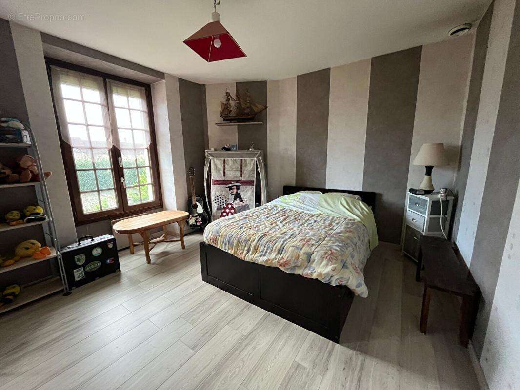 Maison à LA FERTE-SOUS-JOUARRE